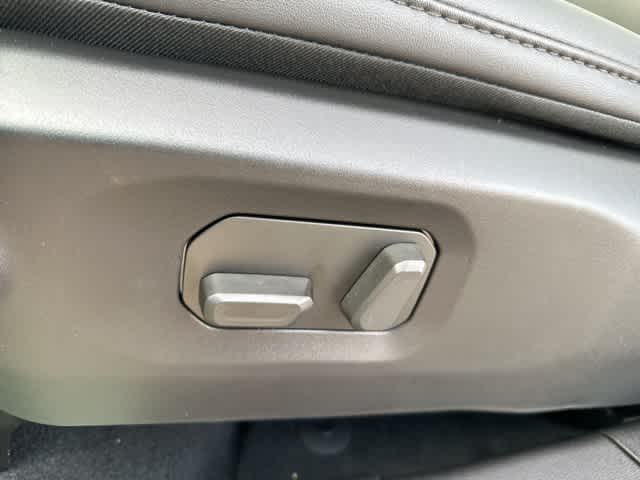 Thumbnail: 2026 Jeep Gladiator - 4