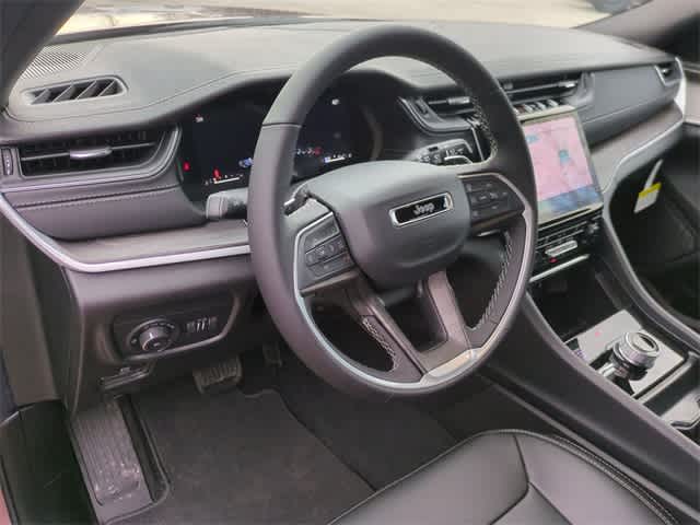 Thumbnail: 2025 Jeep Grand Cherokee L - 10