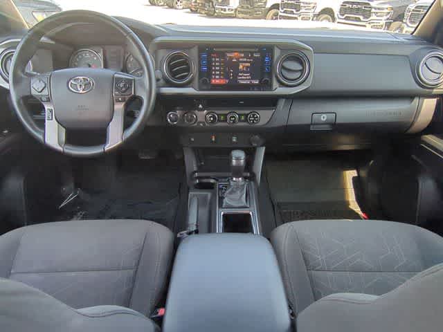 Thumbnail: 2017 Toyota Tacoma - 16