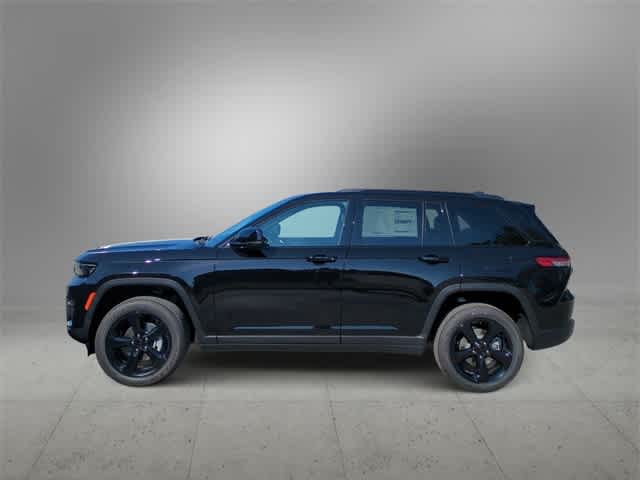 Thumbnail: 2025 Jeep Grand Cherokee - 5