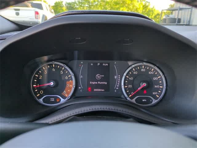 Thumbnail: 2019 Jeep Renegade - 34