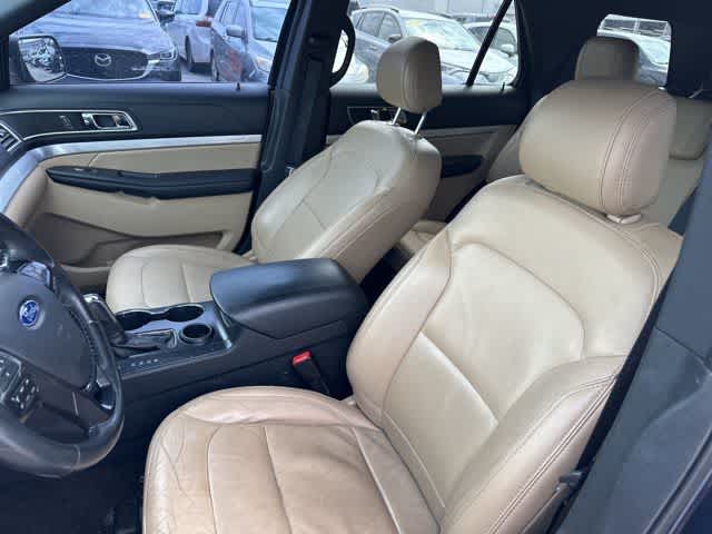 Thumbnail: 2017 Ford Explorer - 3