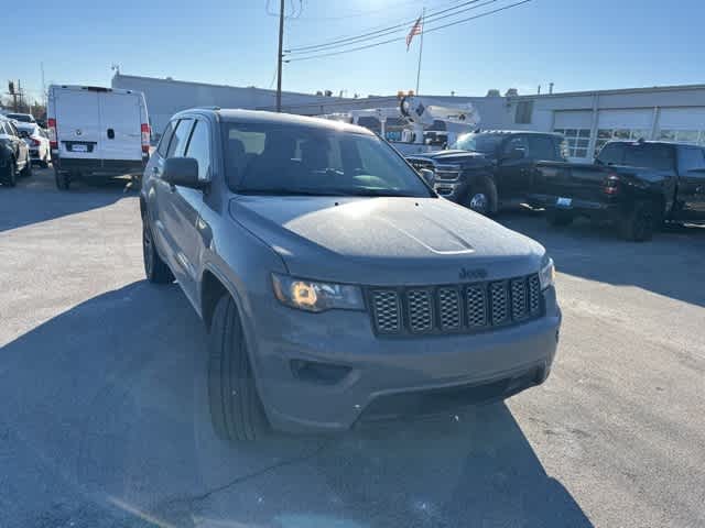 Thumbnail: 2021 Jeep Grand Cherokee - 28