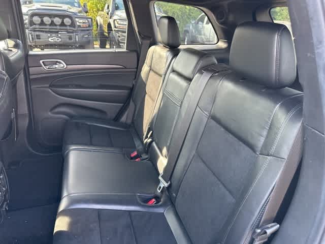 Thumbnail: 2015 Jeep Grand Cherokee - 9