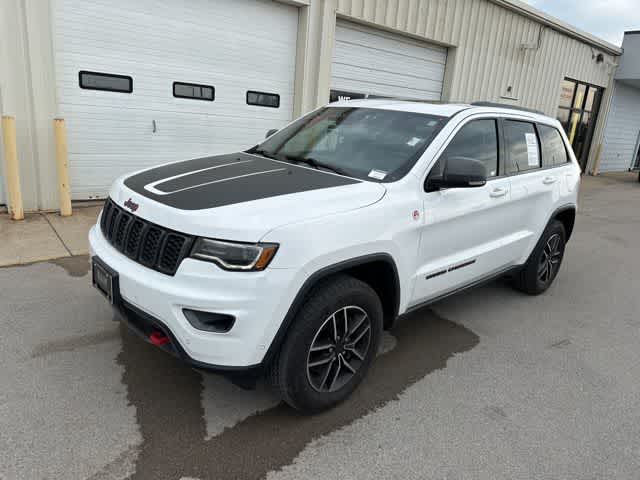 Thumbnail: 2021 Jeep Grand Cherokee - 12