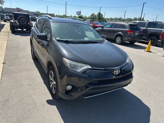 Thumbnail: 2017 Toyota RAV4 - 25