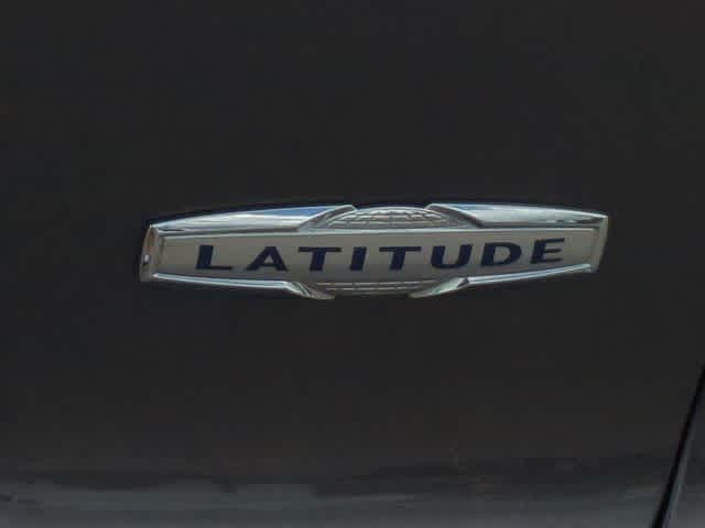 Thumbnail: 2019 Jeep Cherokee - 13