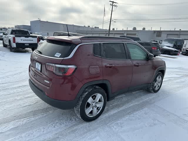 Thumbnail: 2022 Jeep Compass - 24