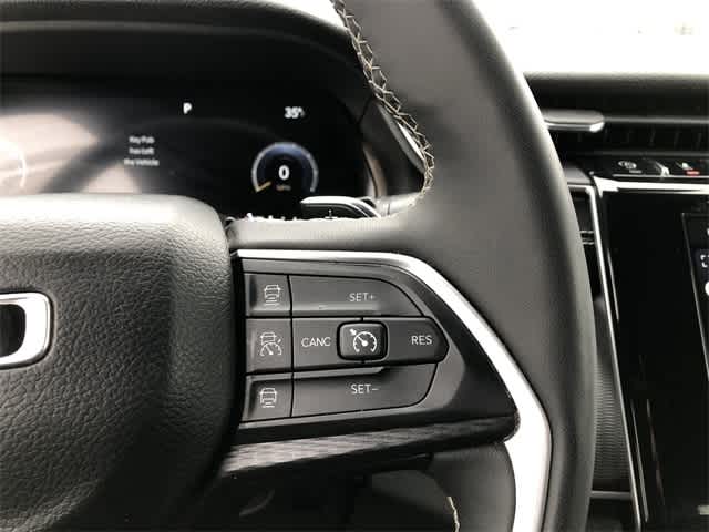 Thumbnail: 2023 Jeep Grand Cherokee - 17