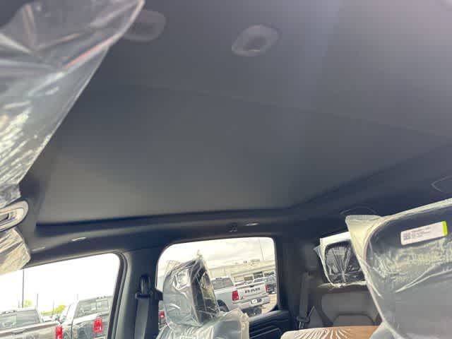 Thumbnail: 2026 RAM 1500 - 3