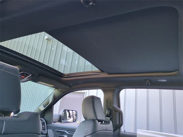 Thumbnail: 2026 RAM 1500 - 20