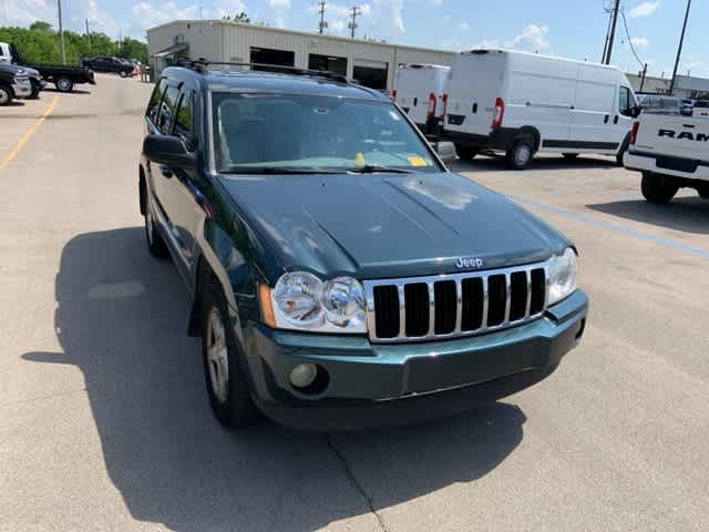 Thumbnail: 2005 Jeep Grand Cherokee - 22