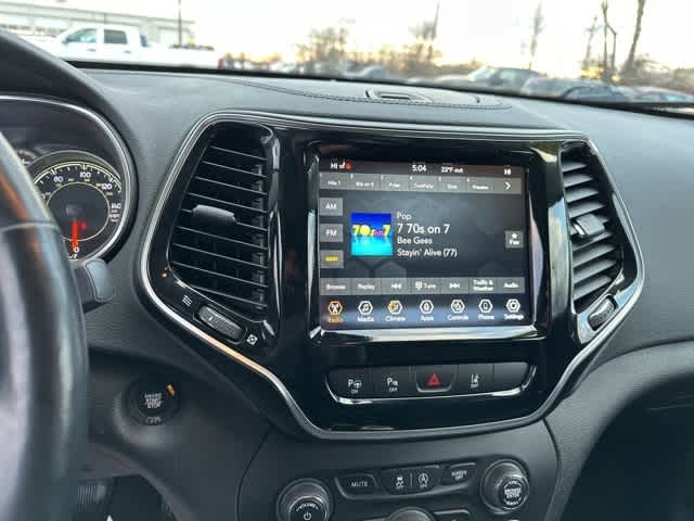 Thumbnail: 2021 Jeep Cherokee - 8