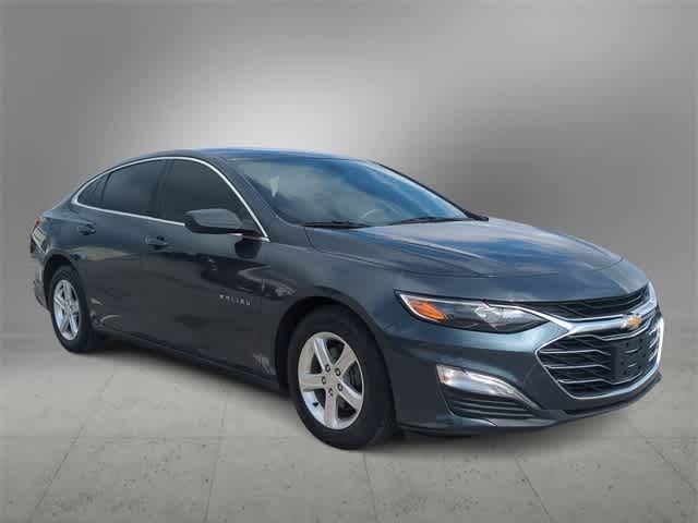 Thumbnail: 2019 Chevrolet Malibu - 2
