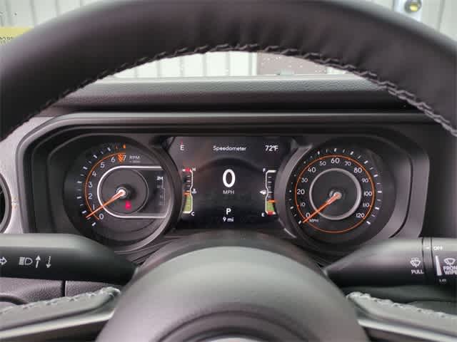 Thumbnail: 2025 Jeep Gladiator - 33