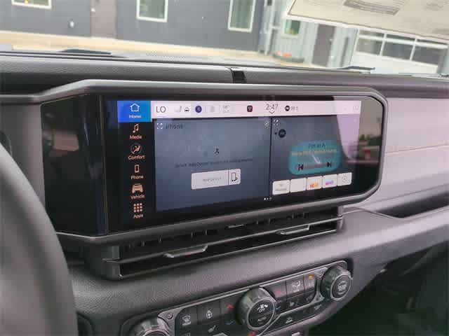 Thumbnail: 2025 Jeep Gladiator - 28