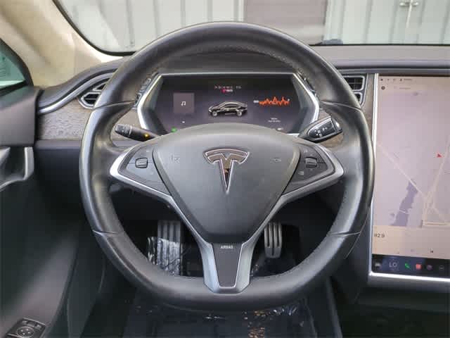Thumbnail: 2013 Tesla Model S - 22