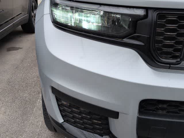 Thumbnail: 2025 Jeep Grand Cherokee L - 11