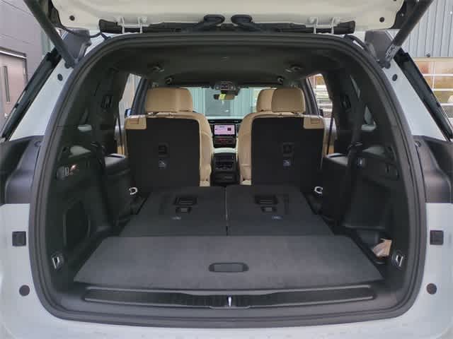 Thumbnail: 2025 Jeep Grand Cherokee L - 35