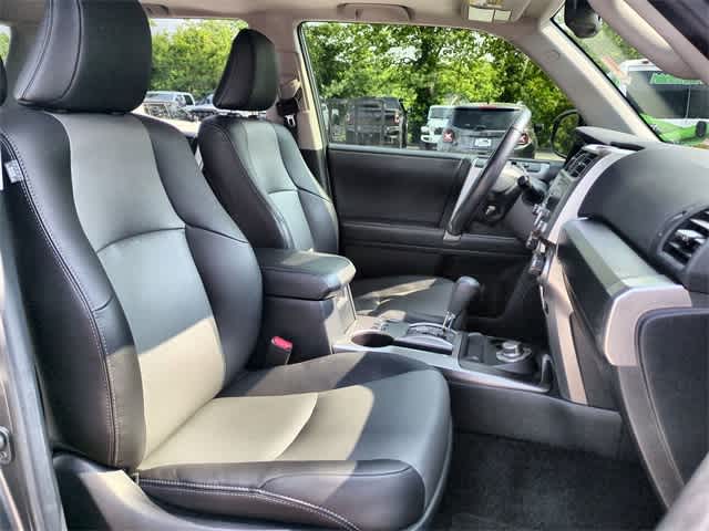 2023 Toyota 4Runner SR5 23
