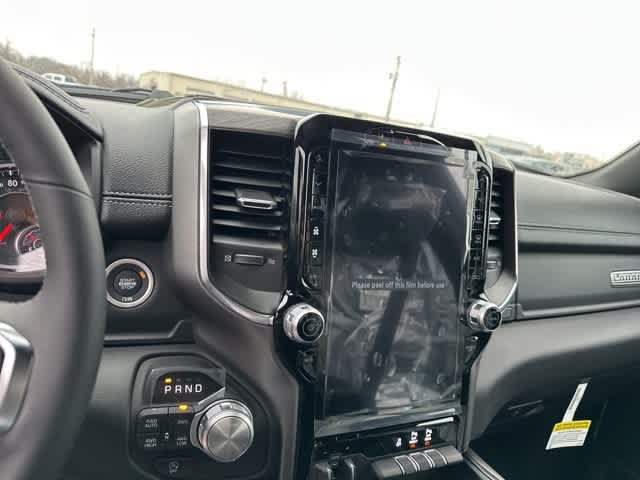 Thumbnail: 2026 RAM 1500 - 7