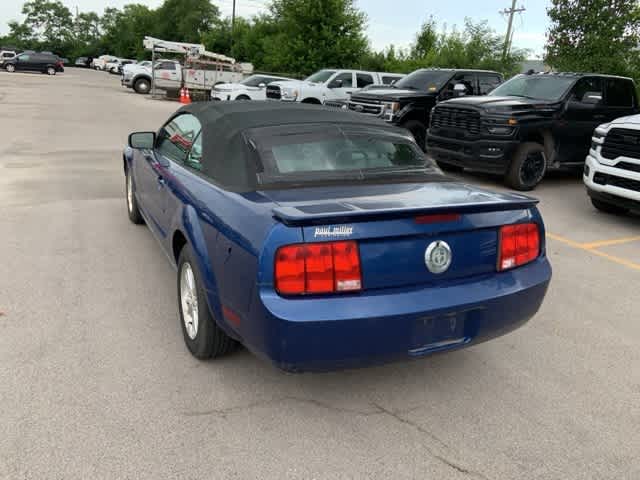 Thumbnail: 2007 Ford Mustang - 11