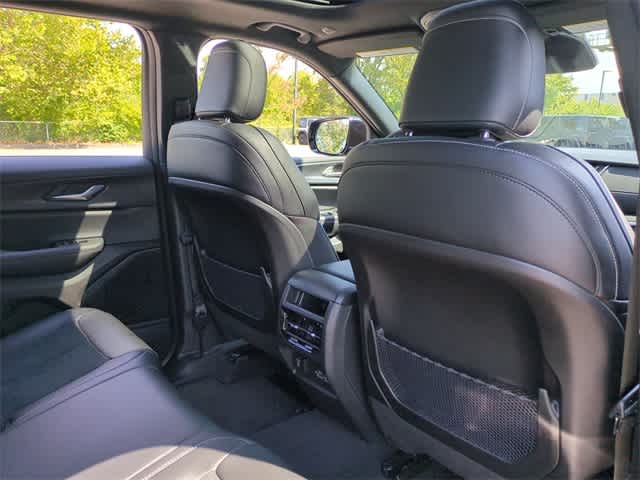 Thumbnail: 2025 Jeep Grand Cherokee - 19