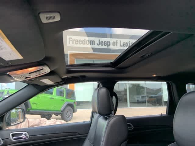 Thumbnail: 2020 Jeep Grand Cherokee - 5
