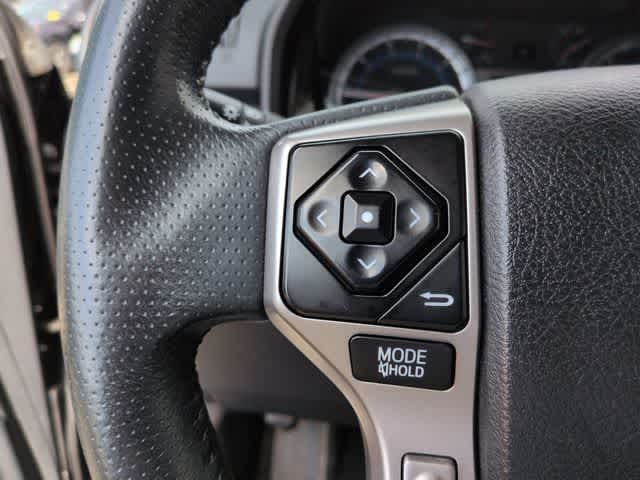 Thumbnail: 2015 Toyota 4Runner - 24
