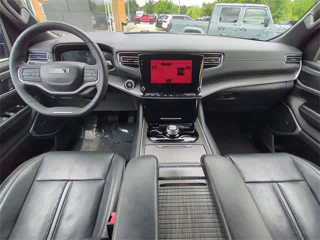 Thumbnail: 2023 Jeep Wagoneer - 10