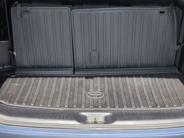 Thumbnail: 2019 Toyota Highlander - 35