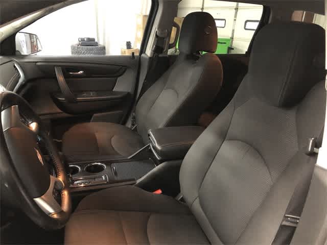 Thumbnail: 2017 Chevrolet Traverse - 12