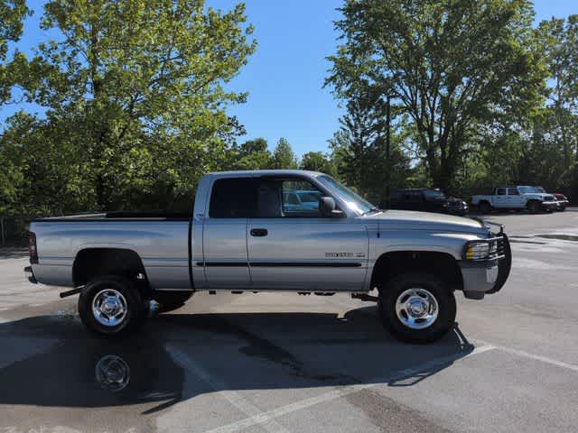 Thumbnail: 2000 Dodge Ram 2500 - 9