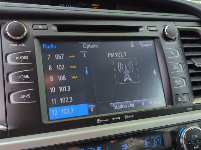 Thumbnail: 2018 Toyota Highlander - 31