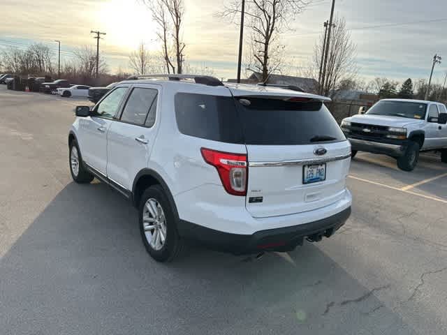 Thumbnail: 2013 Ford Explorer - 20