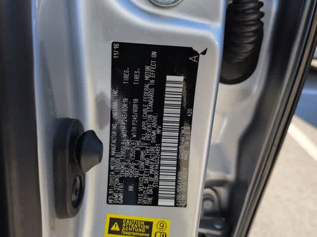 Thumbnail: 2016 Toyota Highlander - 36