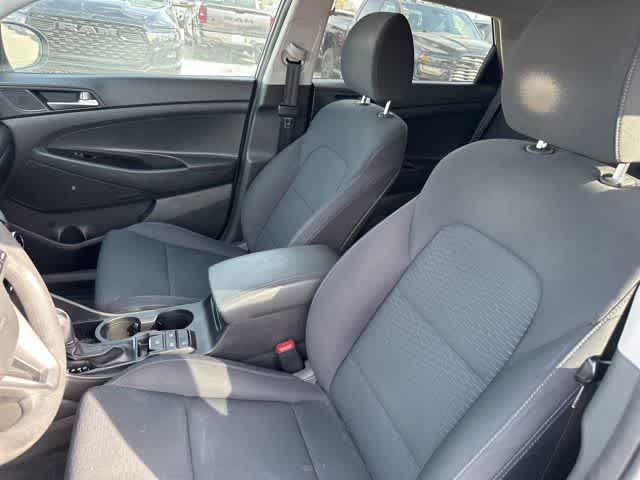 Thumbnail: 2019 Hyundai Tucson - 3