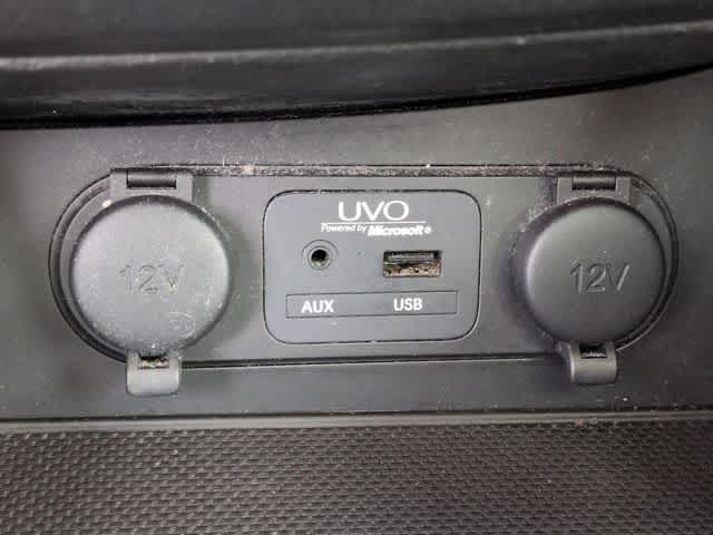 Thumbnail: 2012 Kia Optima - 32