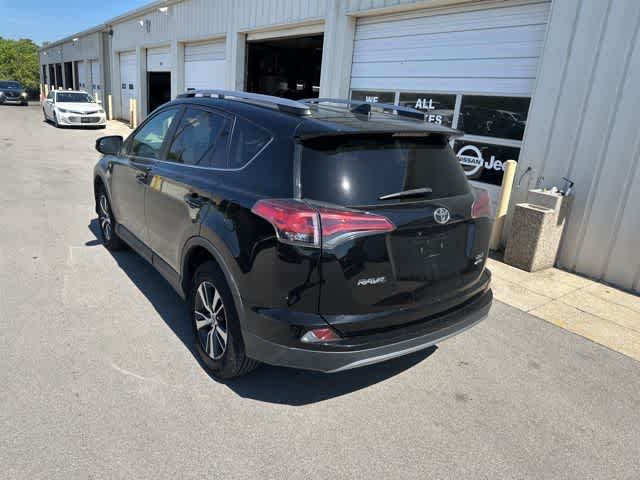 Thumbnail: 2017 Toyota RAV4 - 18