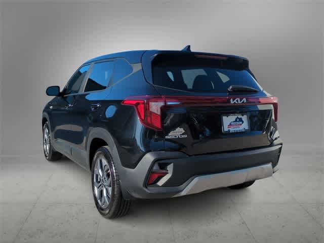 Thumbnail: 2024 Kia Seltos - 6