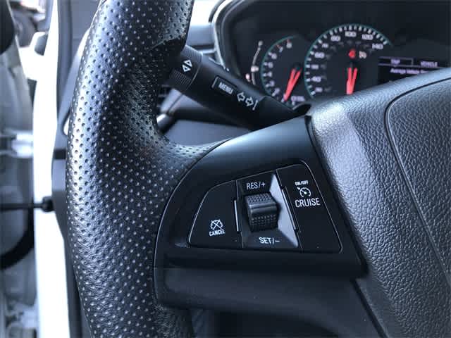 Thumbnail: 2020 Chevrolet Trax - 18