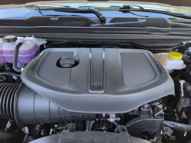 Thumbnail: 2026 RAM 1500 - 15