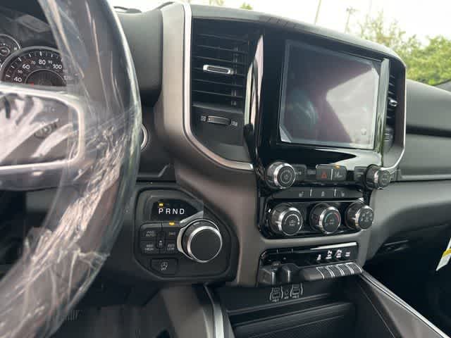 Thumbnail: 2026 RAM 1500 - 4