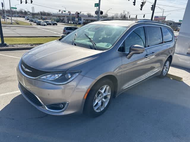 Thumbnail: 2018 Chrysler Pacifica - 2