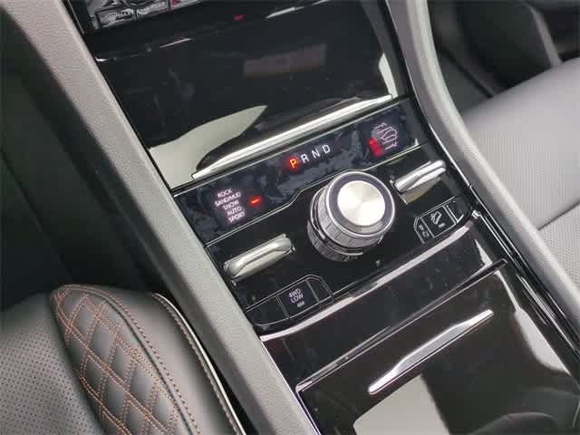 Thumbnail: 2025 Jeep Grand Cherokee - 34