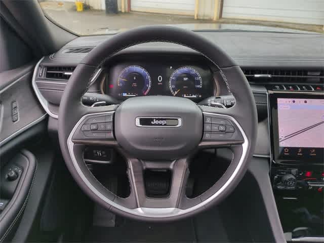 Thumbnail: 2025 Jeep Grand Cherokee - 24