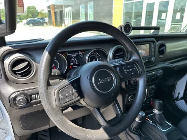 Thumbnail: 2021 Jeep Gladiator - 4