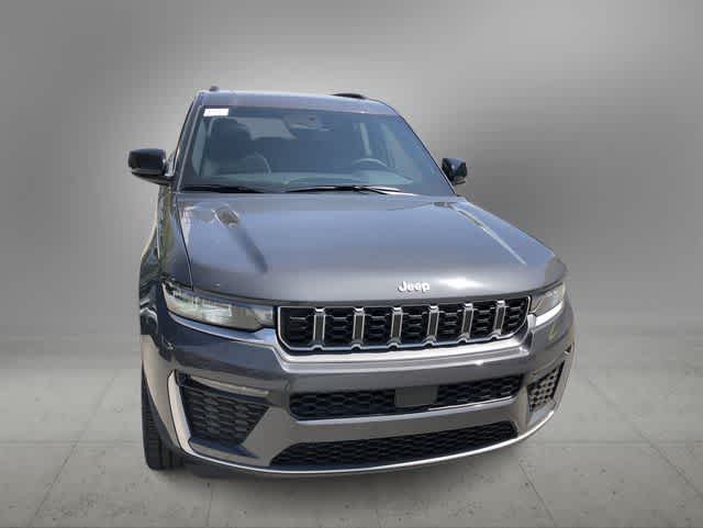 Thumbnail: 2026 Jeep Grand Cherokee - 9