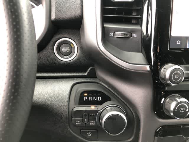 Thumbnail: 2026 RAM 1500 - 19