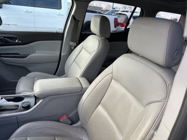 Thumbnail: 2017 GMC Acadia - 3